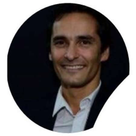 Jérôme Senior Advisor  /  Pilotage de projets Finance et Risques